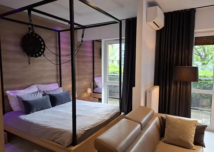 Lupoapartments Premium Z Klimatyzacja, Jacuzzi, Centrum, Off Piotrkowska Klimatyzacja Parking W Cenie Lägenhet