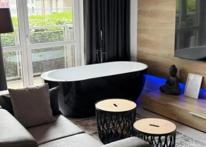 Lupoapartments Premium Z Klimatyzacja, Jacuzzi, Centrum, Off Piotrkowska Klimatyzacja Parking W Cenie Lägenhet *