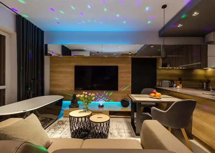 شقة Lupoapartments Premium Z Klimatyzacja, Jacuzzi, Centrum, Off Piotrkowska Klimatyzacja Parking W Cenie وودج